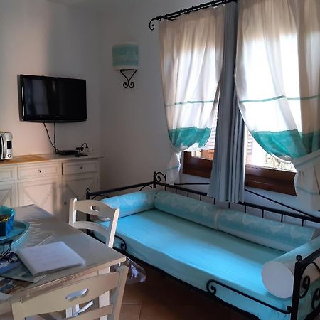Mare & Mirice - Case Appartamenti Vacanza Aglientu Exterior photo