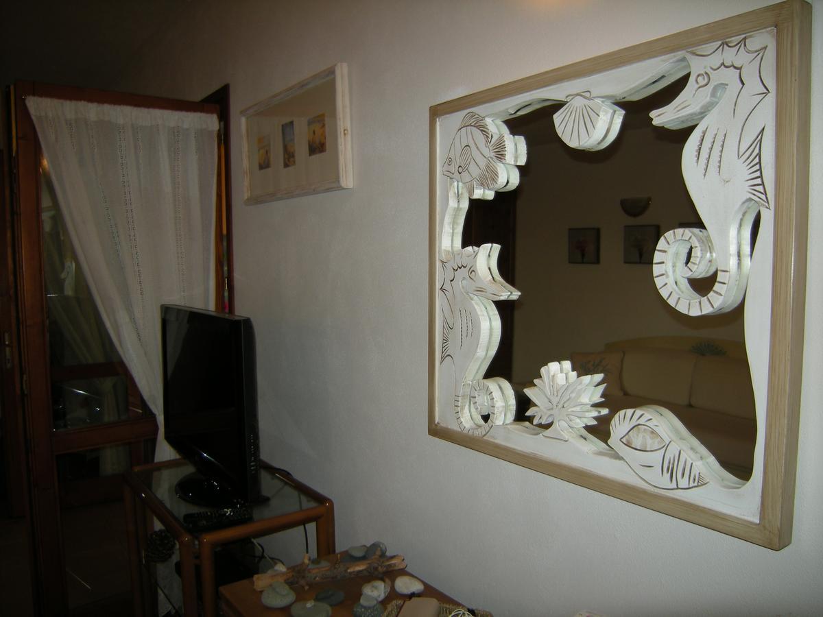 Mare & Mirice - Case Appartamenti Vacanza Aglientu Exterior photo
